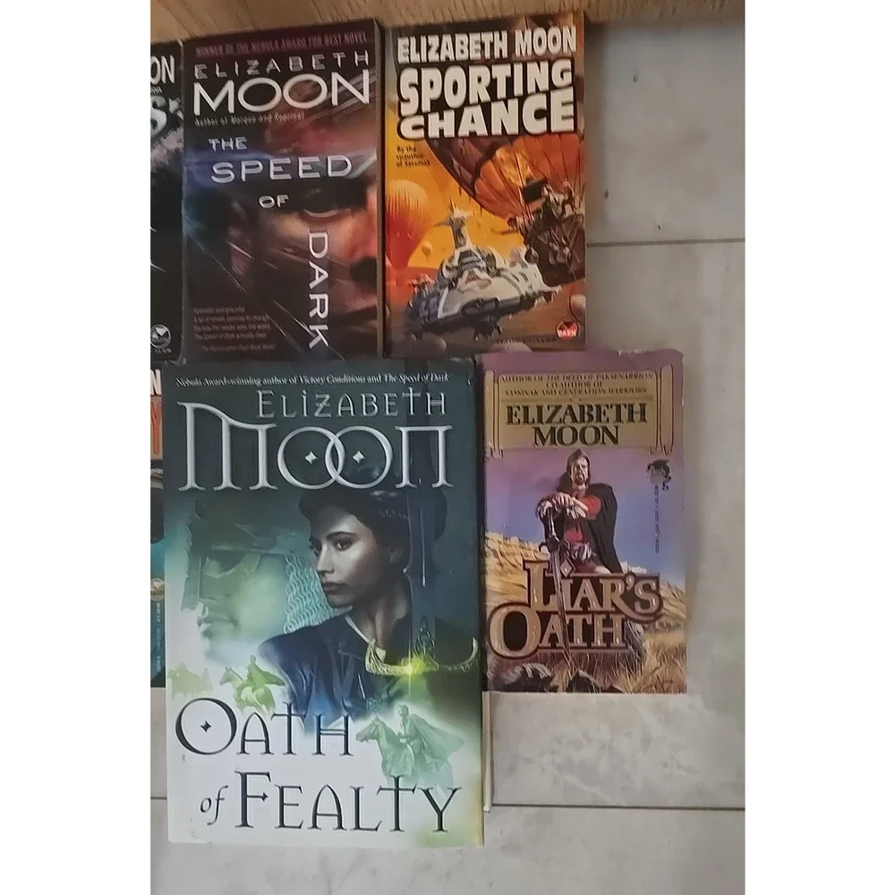 Lot of 6 Elizabeth Moon Fantasy Science Fiction‎ Paperback & Hardcover Books